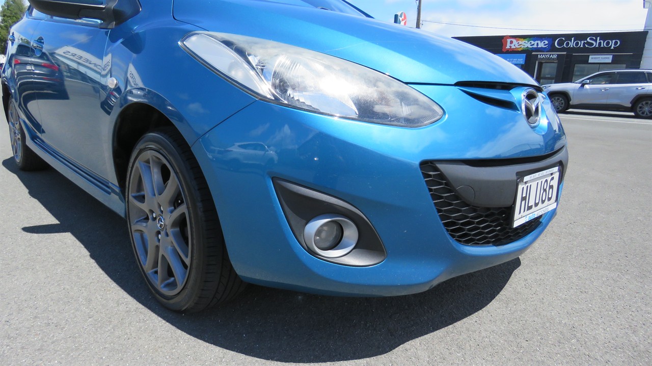 2014 Mazda 2
