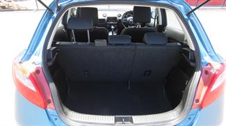 2014 Mazda 2 - Thumbnail