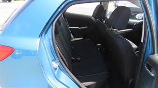 2014 Mazda 2 - Thumbnail