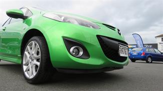 2013 Mazda 2 - Thumbnail