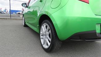 2013 Mazda 2 - Thumbnail