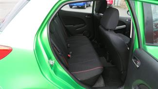 2013 Mazda 2 - Thumbnail