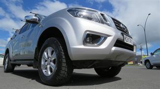 2020 Nissan Navara - Thumbnail