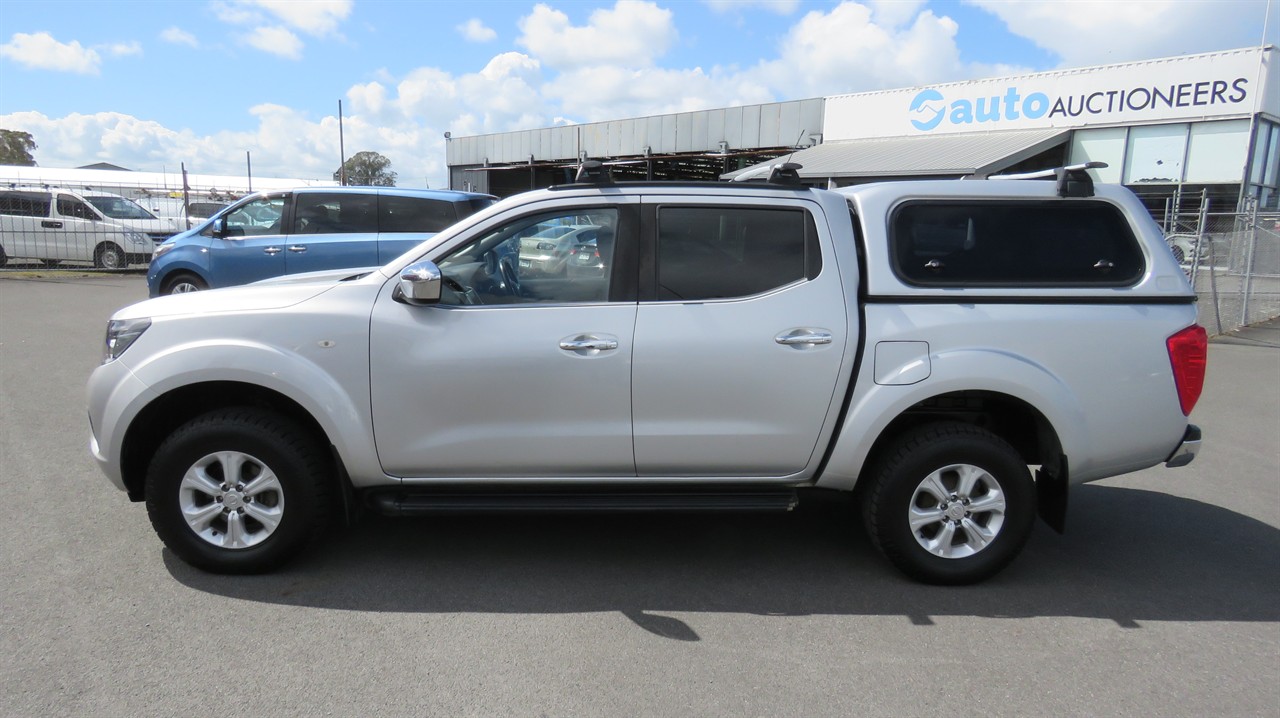 2020 Nissan Navara
