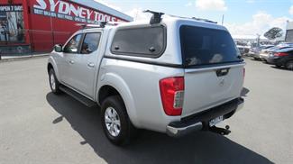 2020 Nissan Navara - Thumbnail
