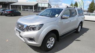 2020 Nissan Navara - Thumbnail