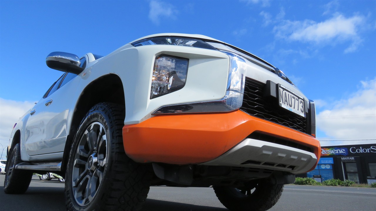 2020 Mitsubishi Triton