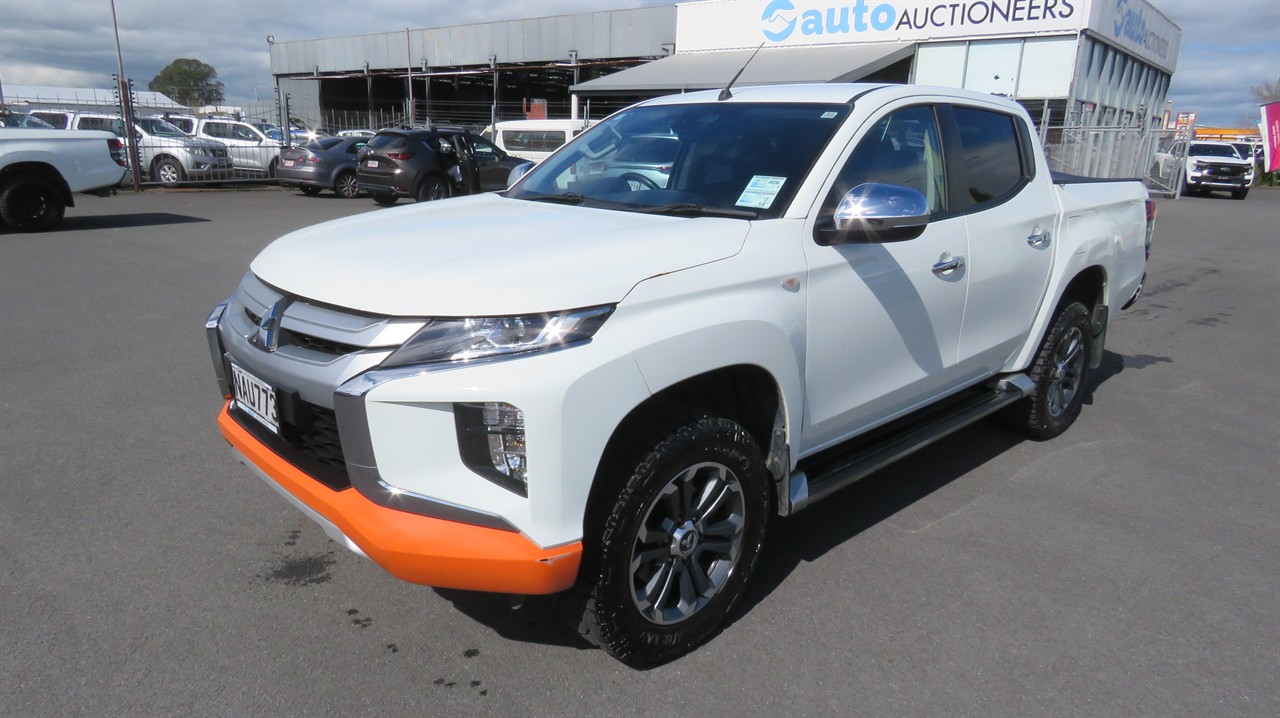 2020 Mitsubishi Triton