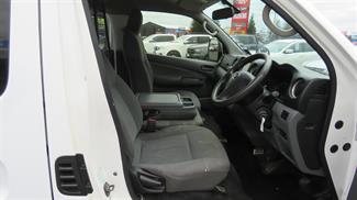 2013 Nissan Nv350 - Thumbnail