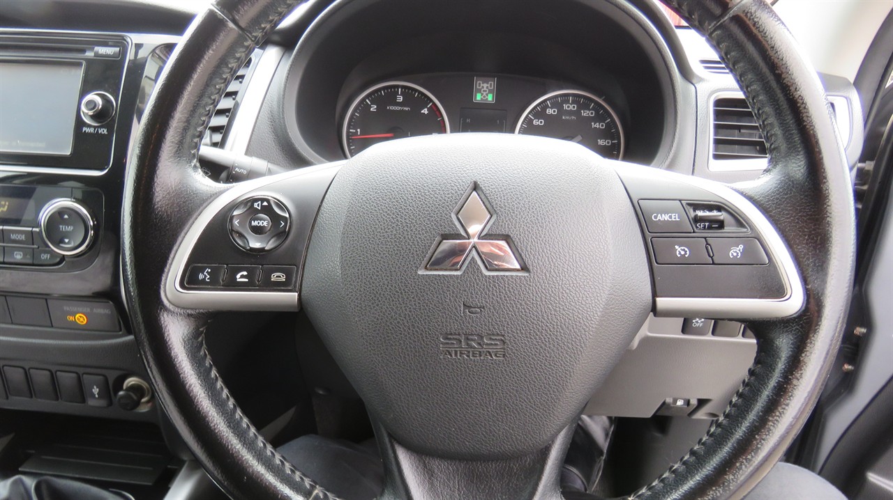 2016 Mitsubishi Triton