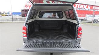 2016 Mitsubishi Triton - Thumbnail