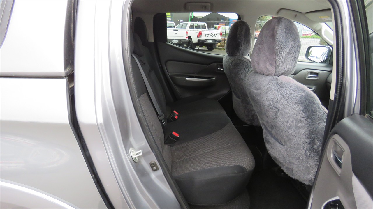 2016 Mitsubishi Triton