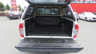 2017 Nissan Navara - Thumbnail