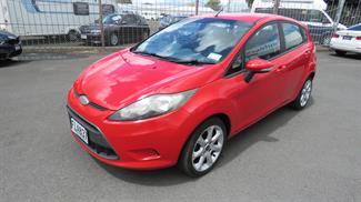 2010 Ford Fiesta - Thumbnail