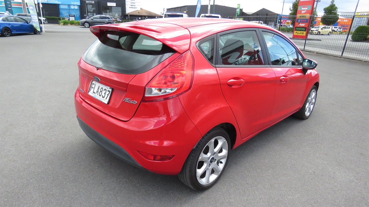 2010 Ford Fiesta