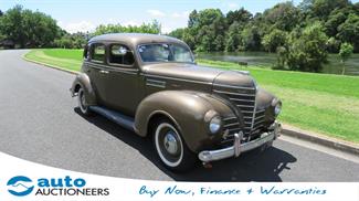 1939 Chrysler Sedan - Thumbnail