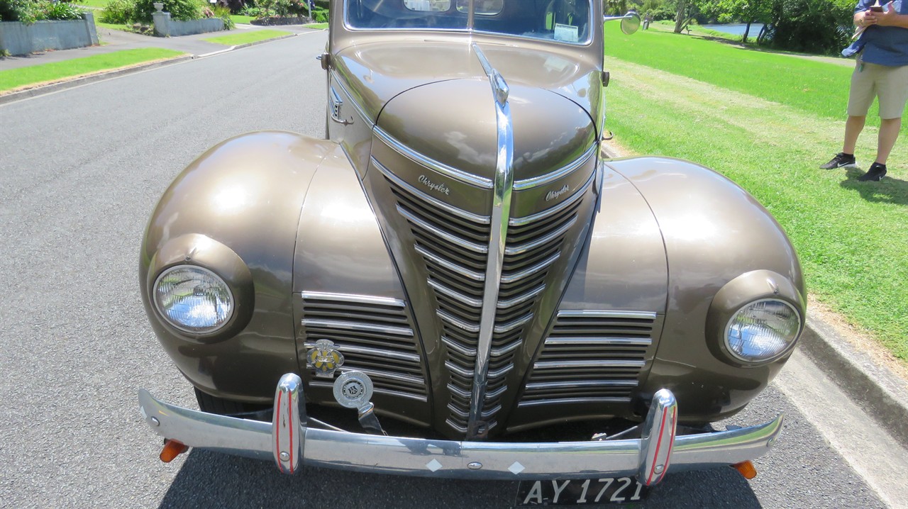 1939 Chrysler Sedan