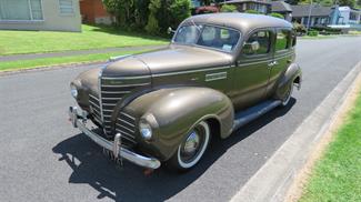 1939 Chrysler Sedan - Thumbnail