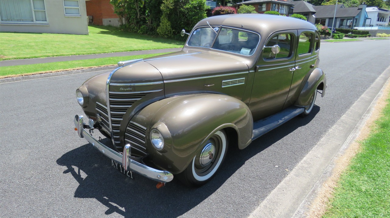 1939 Chrysler Sedan