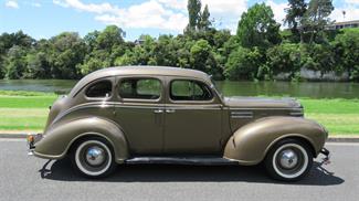 1939 Chrysler Sedan - Thumbnail