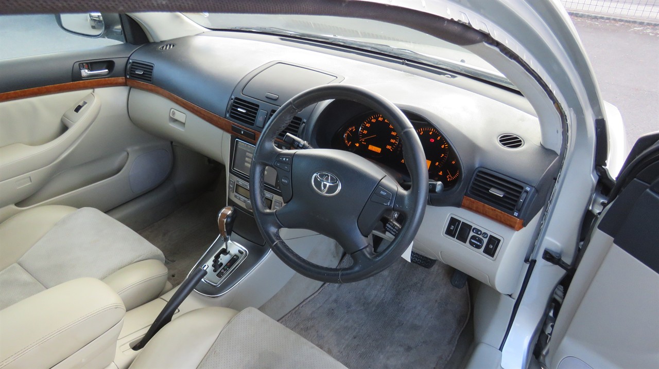2009 Toyota Avensis
