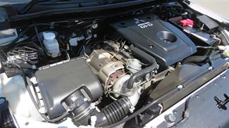 2017 Mitsubishi Triton - Thumbnail