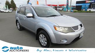 2008 Mitsubishi Outlander - Thumbnail
