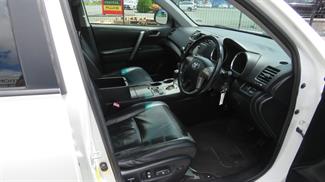 2008 Toyota Highlander - Thumbnail