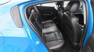 2013 Holden Cruze - Thumbnail