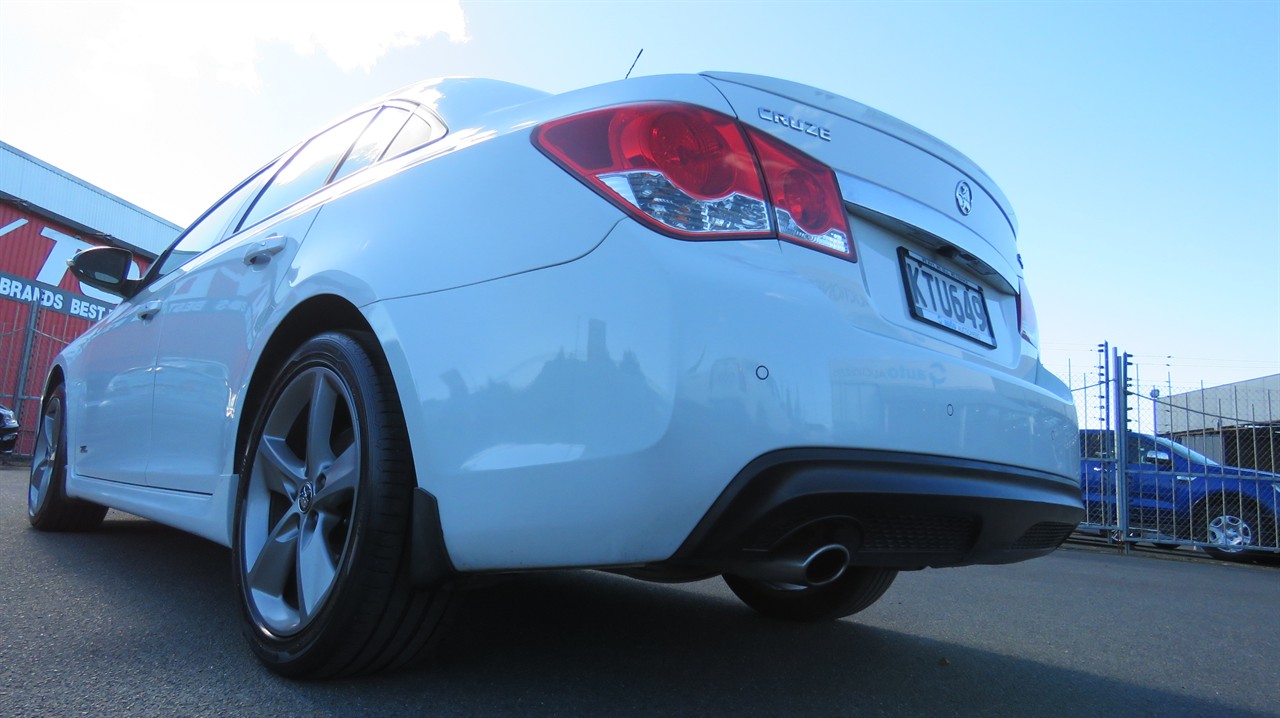 2017 Holden Cruze
