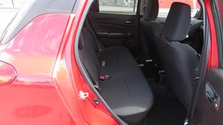 2019 Suzuki Swift - Thumbnail