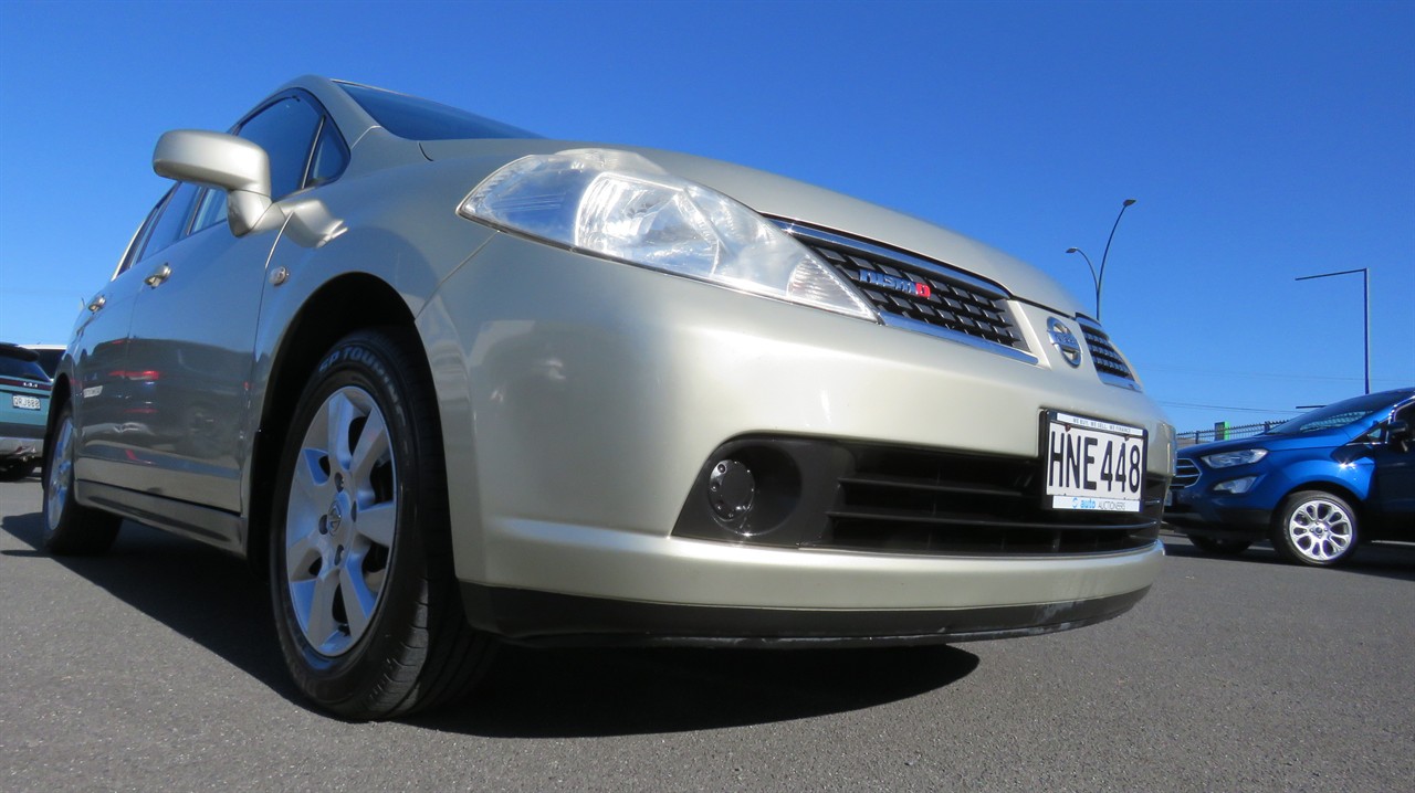 2007 Nissan Tiida