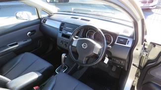 2007 Nissan Tiida - Thumbnail