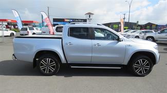 2019 Mercedes-Benz X-Class - Thumbnail