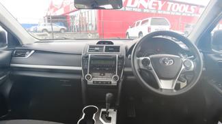 2013 Toyota Camry - Thumbnail