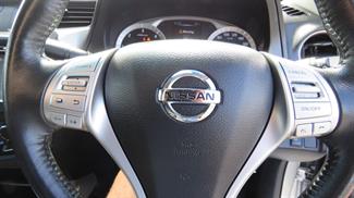 2019 Nissan Navara - Thumbnail