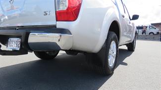 2019 Nissan Navara - Thumbnail