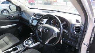 2019 Nissan Navara - Thumbnail