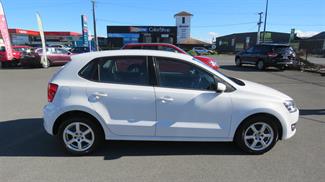 2012 Volkswagen Polo - Thumbnail