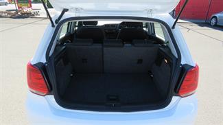 2012 Volkswagen Polo - Thumbnail