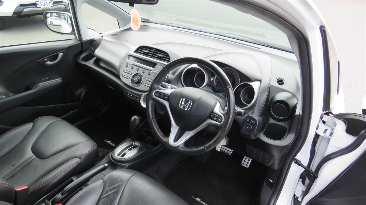 2010 Honda Jazz