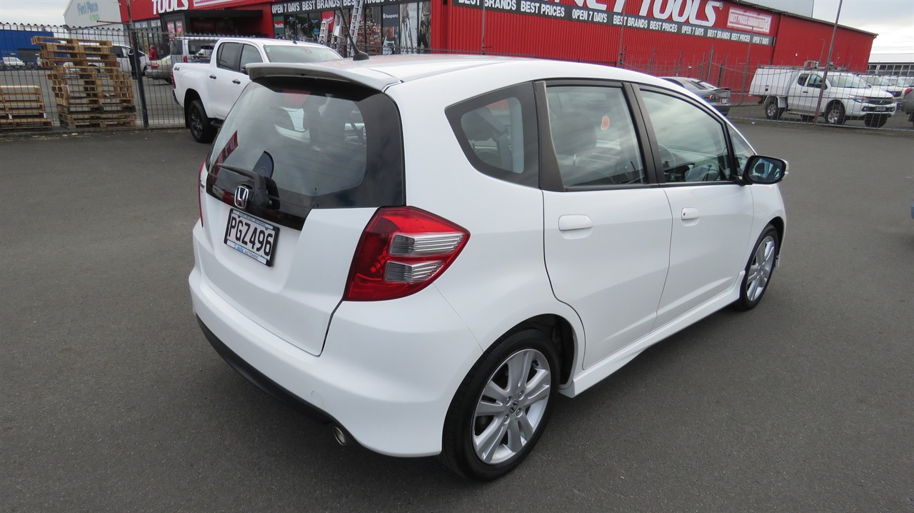 2010 Honda Jazz