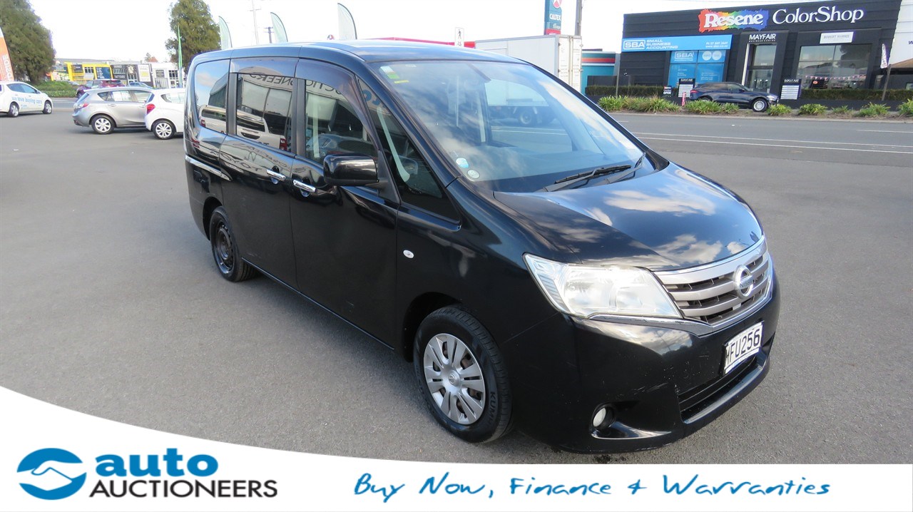 2010 Nissan Serena