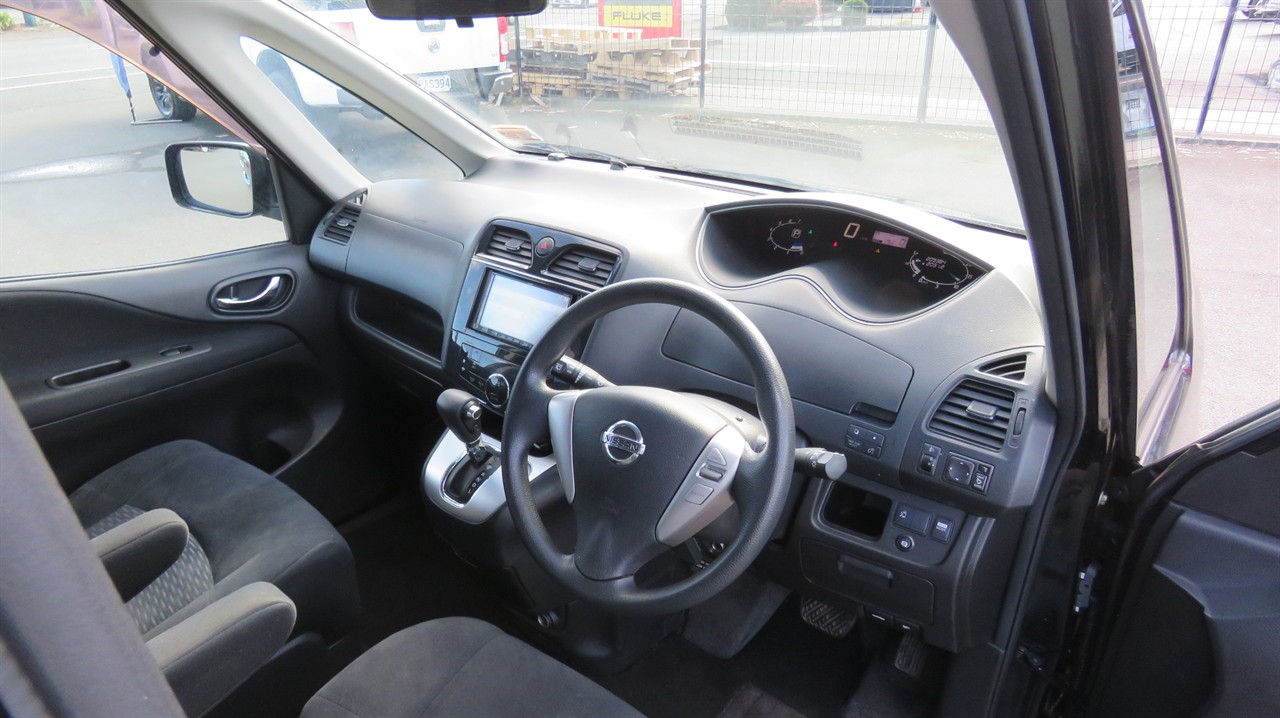 2010 Nissan Serena