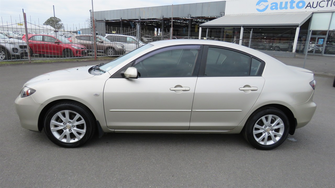 2007 Mazda 3