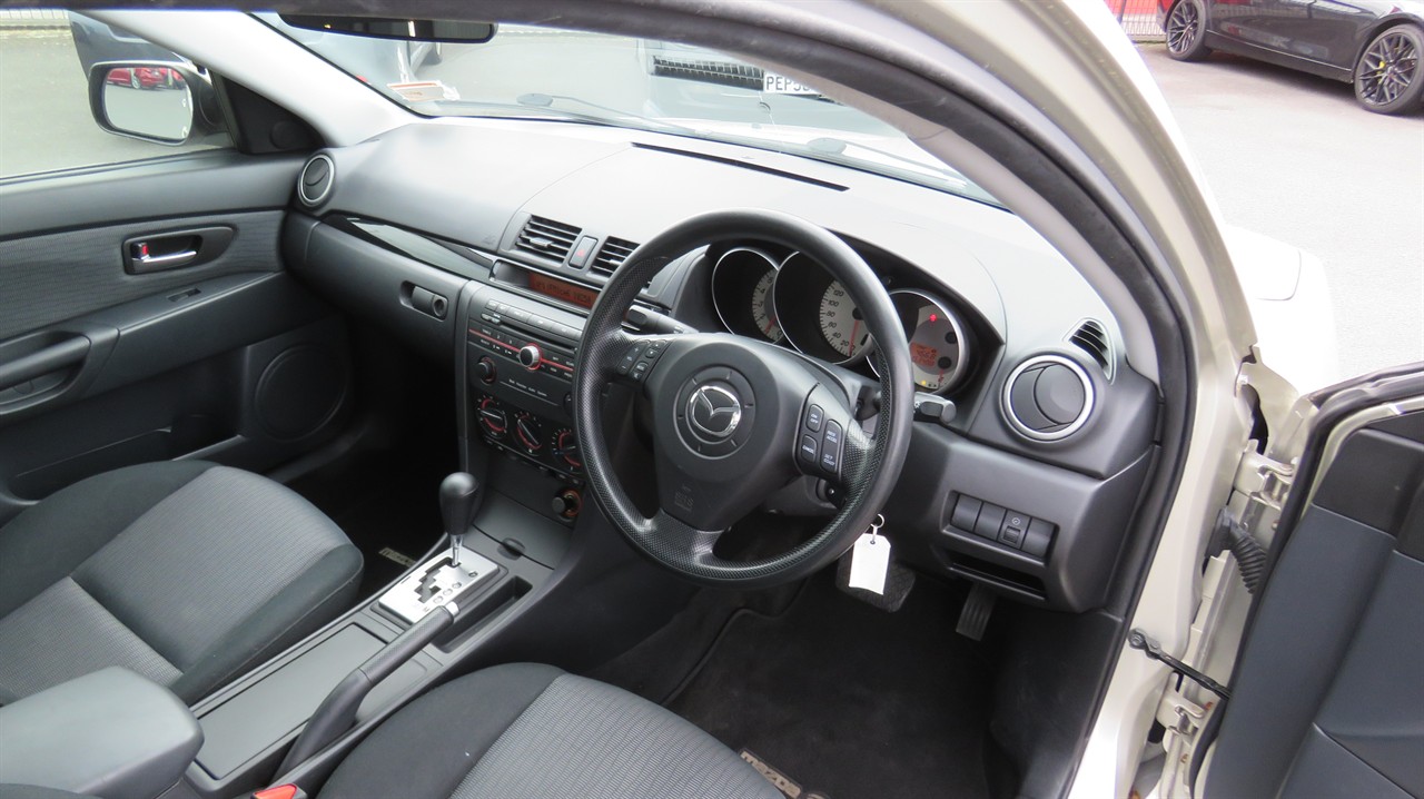 2007 Mazda 3