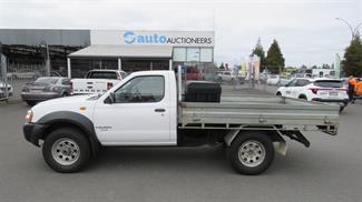 2007 Nissan Navara - Thumbnail