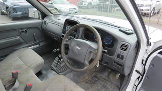 2007 Nissan Navara - Thumbnail