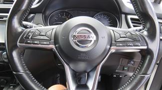 2019 Nissan Qashqai - Thumbnail