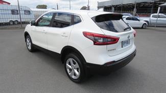 2019 Nissan Qashqai - Thumbnail